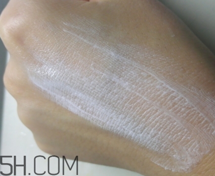 稚優(yōu)泉素顏霜怎么用？稚優(yōu)泉素顏霜要卸嗎？