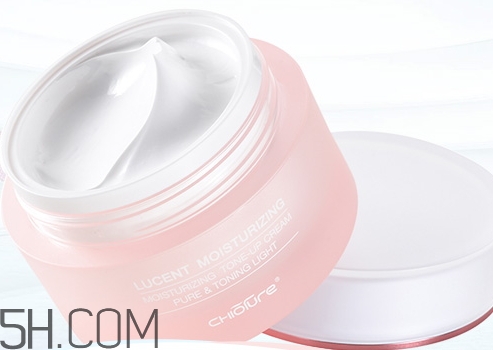 稚優(yōu)泉素顏霜怎么用？稚優(yōu)泉素顏霜要卸嗎？