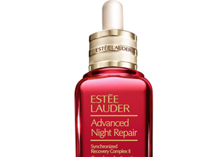 雅詩(shī)蘭黛小紅瓶好用嗎？whoo后和雅詩(shī)蘭黛哪個(gè)好？