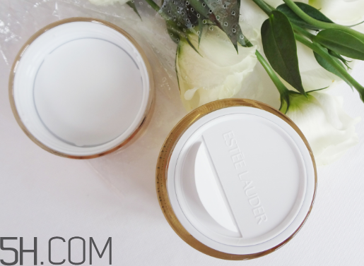 蘭蔻和雅詩蘭黛哪個好用？雅詩蘭黛萬能面霜測評