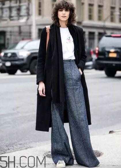 闊腿褲配大衣好看嗎？冬天闊腿褲配大衣圖片