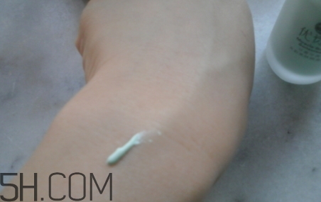 優(yōu)資萊化妝品好用嗎？?jī)?yōu)資萊化妝品含激素嗎？