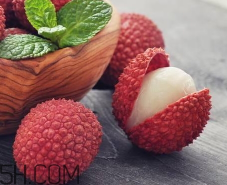 說女的荔枝什么意思？荔枝女什么意思？