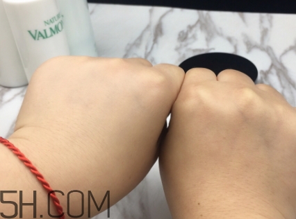 嬌蘭氣墊和阿瑪尼氣墊哪個好？