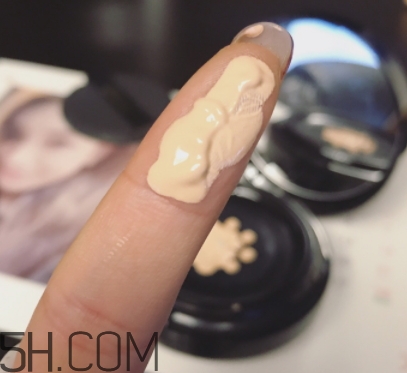 嬌蘭氣墊適合什么年齡？嬌蘭氣墊適合什么膚質(zhì)