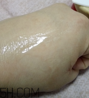 御泥坊紅石榴眼霜怎么樣？御泥坊紅石榴眼霜好用嗎？