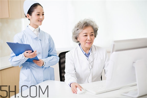 老花眼吃魚肝油有用嗎？老花眼吃葉黃素管用嗎？