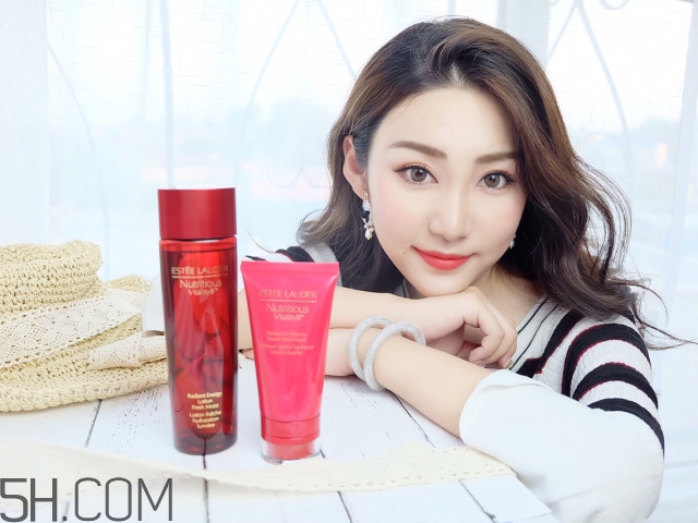 雅詩蘭黛鮮活亮采泡澡面膜要洗嗎？雅詩蘭黛泡澡面膜使用評價