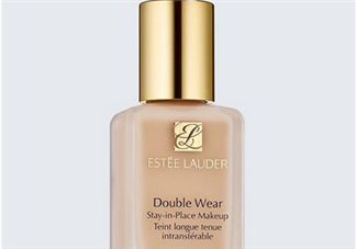 雅詩蘭黛dw粉底液優(yōu)點缺點 雅詩蘭黛粉底液有幾款