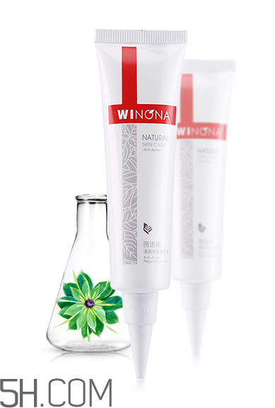 薇諾娜精華液好用嗎？薇諾娜精華液使用心得