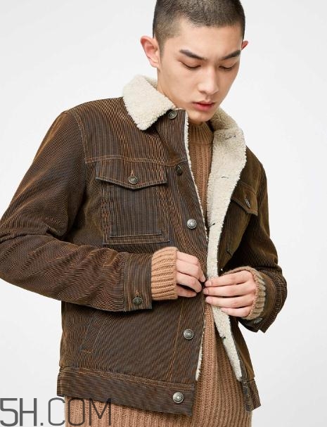 燈芯絨衣服會縮水嗎？燈芯絨衣服粘毛嗎？