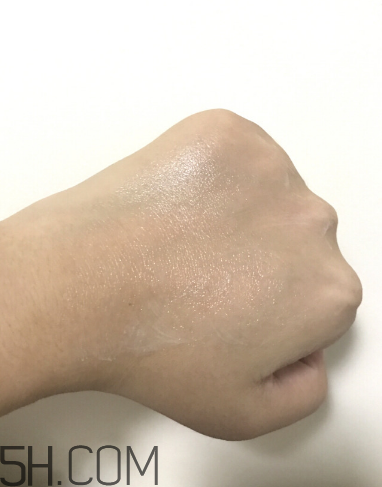 玉澤身體乳小孩能用嗎？玉澤身體乳有激素嗎？