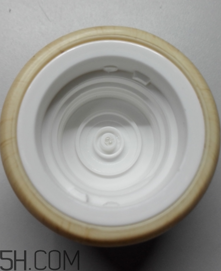 一葉子酪梨爽膚水怎么樣？一葉子酪梨爽膚水好用嗎？