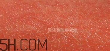 伊蒂之屋瓷光金管口紅怎么樣？愛麗小屋金管口紅好看嗎