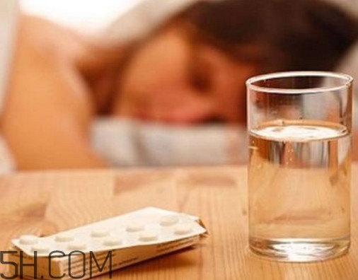 安眠藥吃多少會昏睡？安眠藥吃一片能叫醒嗎