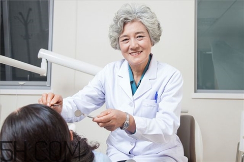 骨折是什么感覺？骨折是輕傷還是重傷？