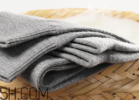 羊毛褲會(huì)起球嗎？羊毛褲起球怎么辦？