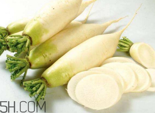 新鮮蘿卜皮是什么意思？東北話吃蘿卜皮長大的是什么意思