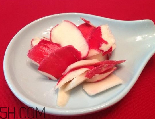 蘿卜皮和蘿卜肉哪個(gè)比較有營養(yǎng)？醬泡蘿卜皮要加白糖嗎