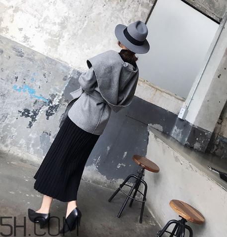 羊皮鞋會越穿越松嗎？羊皮鞋小了半碼怎么辦？