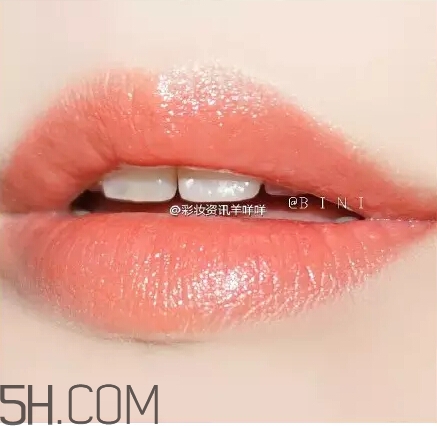 ysl哪個(gè)顏色顯白？ysl方管13適合黃皮嗎？