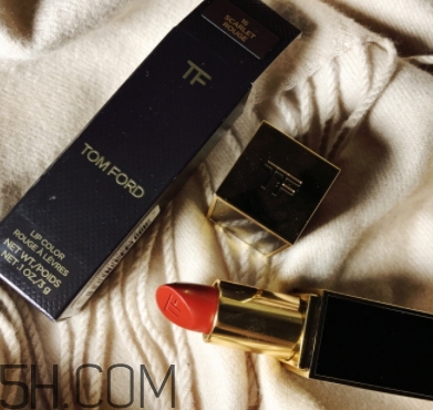 迪奧740和tf16像嗎？dior漆光唇釉740和tf16試色對比