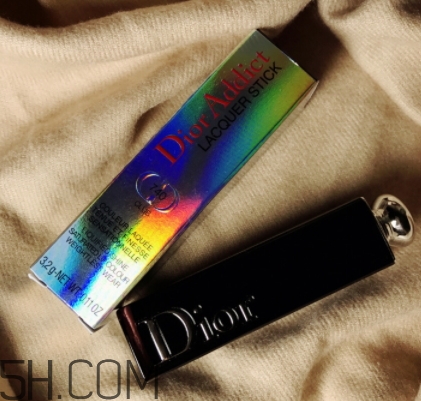 迪奧740和tf16像嗎？dior漆光唇釉740和tf16試色對比