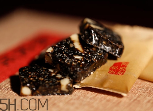 阿膠固元膏男人能吃嗎？阿膠固元膏一天吃多少