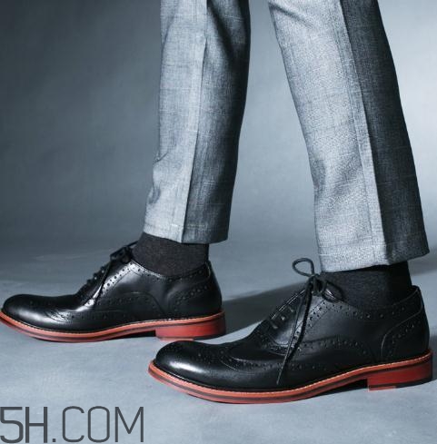 牛皮鞋會有褶皺印嗎？牛皮鞋子有刮痕怎么辦？