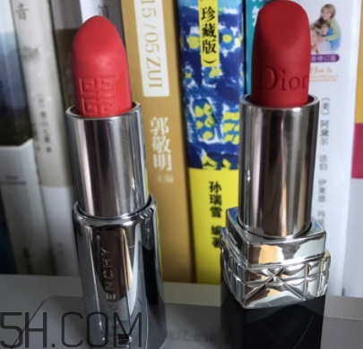 迪奧888和紀(jì)梵希304一樣嗎？迪奧888和紀(jì)梵希304試色對(duì)比