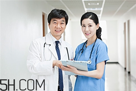 骨折用什么藥恢復快？骨折用什么中藥敷效果最好？