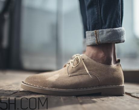 反絨皮鞋怎么清洗？反絨皮鞋可以用水洗嗎？