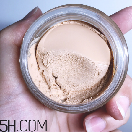 essence慕斯粉底霜怎么樣？essence慕斯粉底霜測(cè)評(píng)