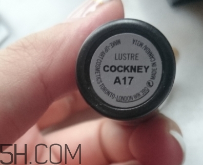 mac草莓紅多少錢？mac草莓紅cockney專柜價格