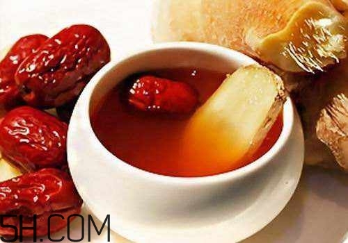 人為什么會(huì)掉發(fā)？怎么防止掉發(fā)？