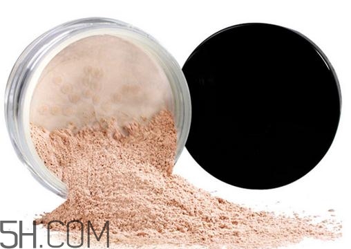 定妝粉怎么用？散粉怎么定妝？