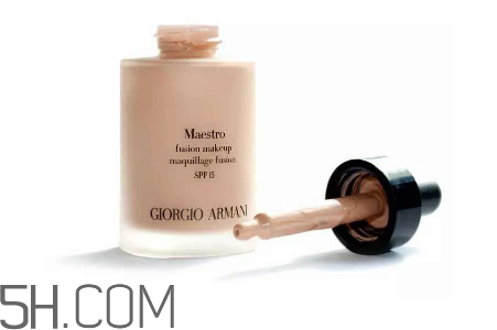 怎么判斷是否要定妝？散粉的正確使用方法