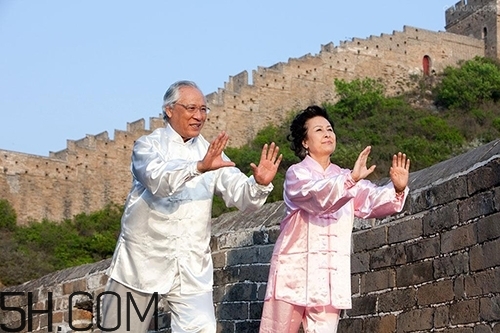 冬季老年人如何養(yǎng)生？老年人養(yǎng)生的注意事項(xiàng)是什么？