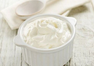 什么樣的人比較適合喝酸奶？酸奶喝多了會(huì)上火嗎？