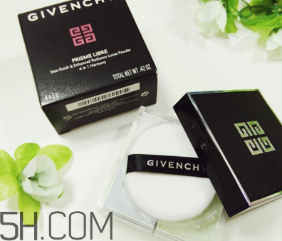 紀梵希四宮格散粉使用方法 紀梵希散粉真假對比圖 紀梵希四宮格散粉使用方法 紀梵希散粉真假對比圖