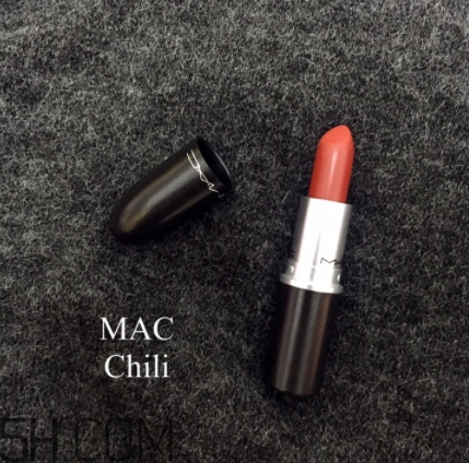 mac小辣椒干不干？mac小辣椒是滋潤還是啞光