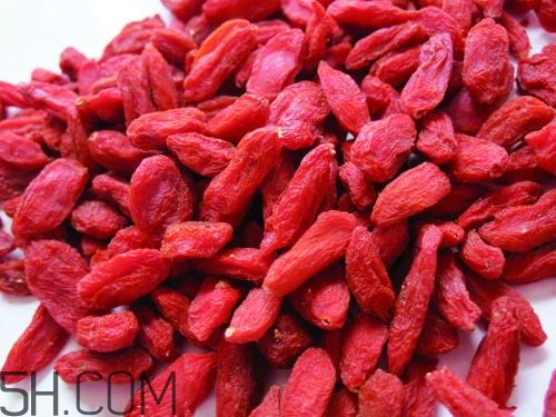 藥酒有哪些分類？制作藥酒的配方有哪些？