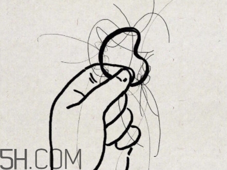 女人脫發(fā)是什么原因引起的 脫貧脫單不脫發(fā) 女人脫發(fā)是什么原因引起的 脫貧脫單不脫發(fā)