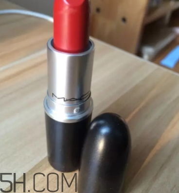 mac小辣椒好看嗎？mac小辣椒試色