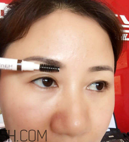 韓后三角形自動(dòng)眉筆怎么樣_好用嗎 韓后三角形自動(dòng)眉筆怎么樣_好用嗎