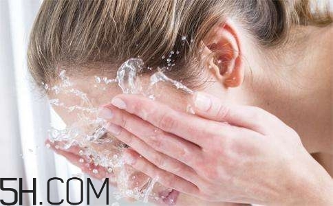 為什么會(huì)皮膚過敏？皮膚過敏是免疫力低嗎？