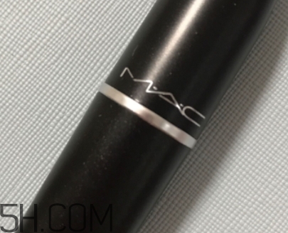 mac水紅色口紅好看嗎？mac水紅色試色