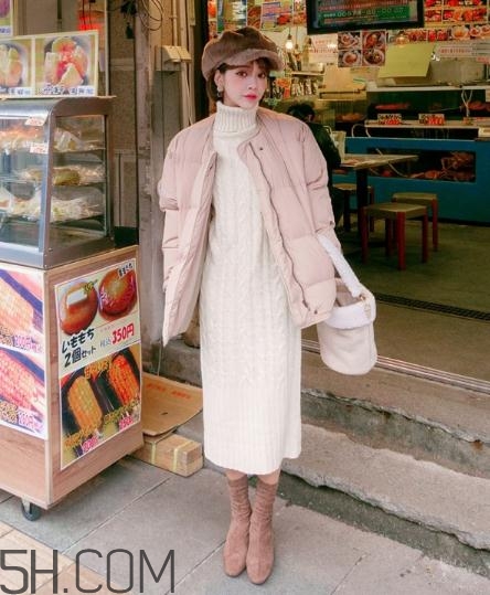 棉服配裙子好看嗎？棉衣配什么裙子好？