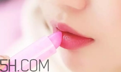 秋冬潤唇膏推薦 平價(jià)潤唇膏哪個(gè)牌子好