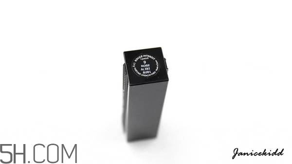 紀梵希禁忌之吻哪個顏色好看？紀梵希熱門口紅色號試色推薦